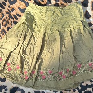 VINTAGE Talbots Olive Skirt with Pink Embroidery